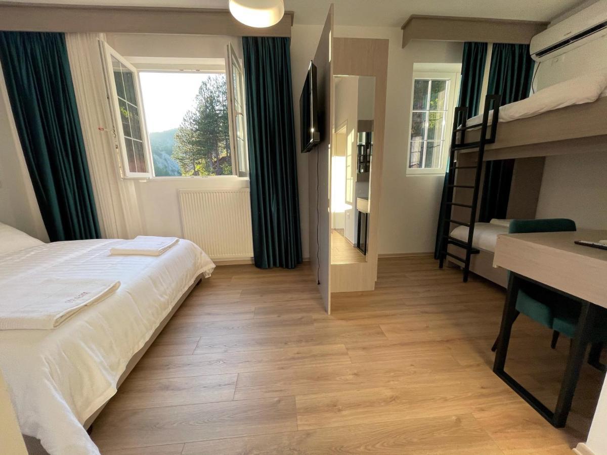 Hotel Sh & Sh Puke Zewnętrze zdjęcie